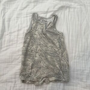 Goumi Leaf Print Romper